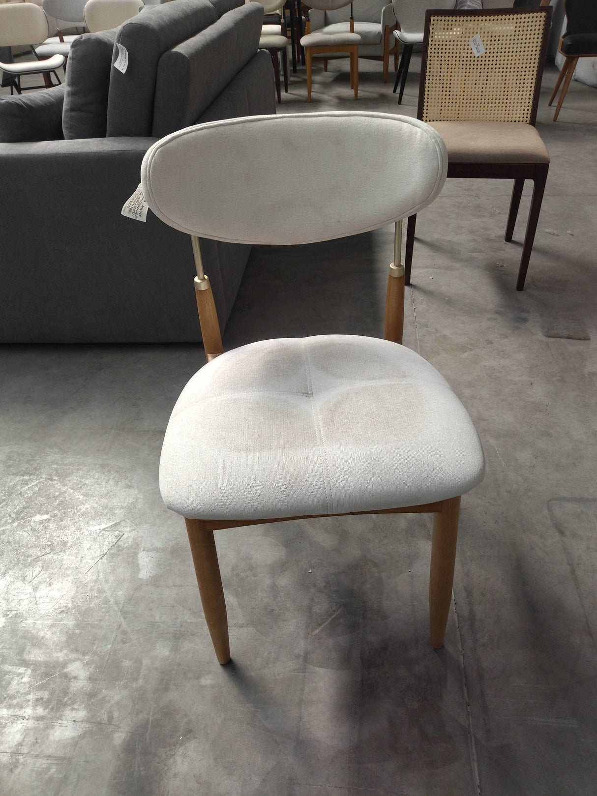 Silla Adara sin Brazo AQ2033 COR70 CP. Outlet S/CAMBIO NI DEVOLUCIÓN