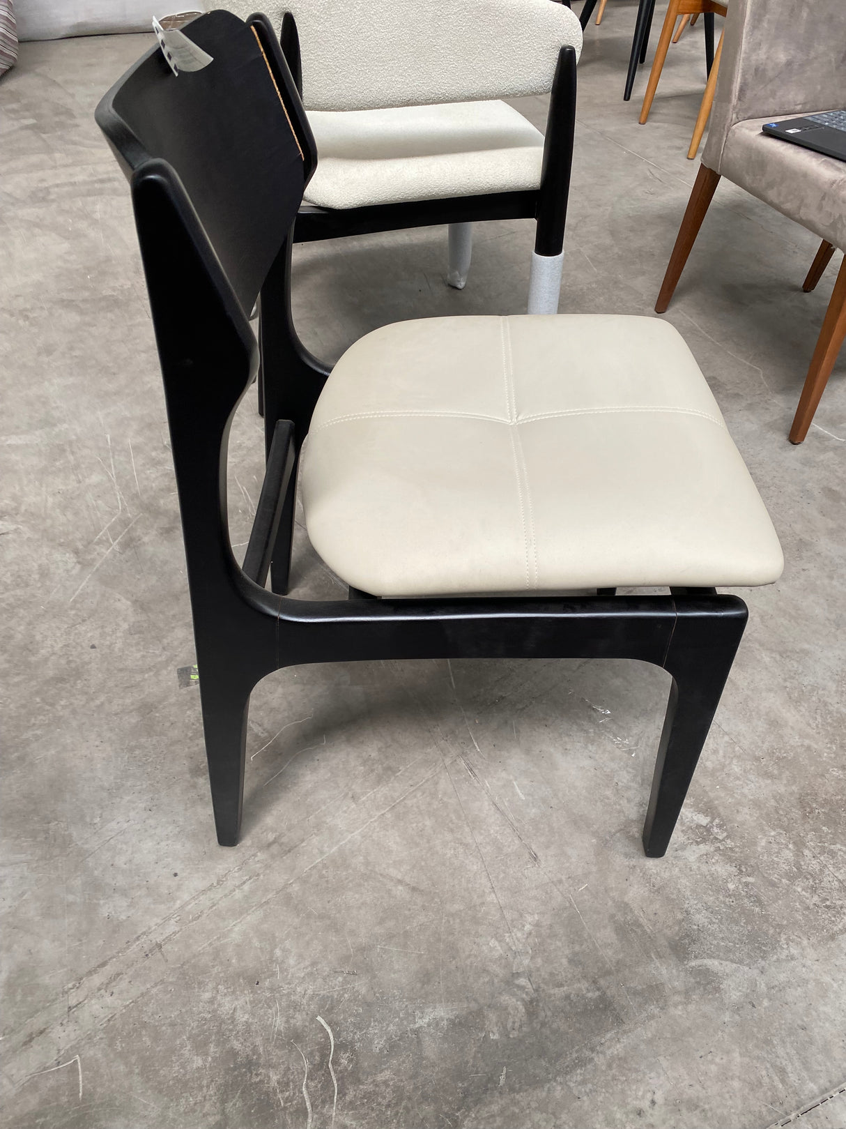 Silla Pietra Outlet S/ CAMBIO NI DEVOLUCIÓN