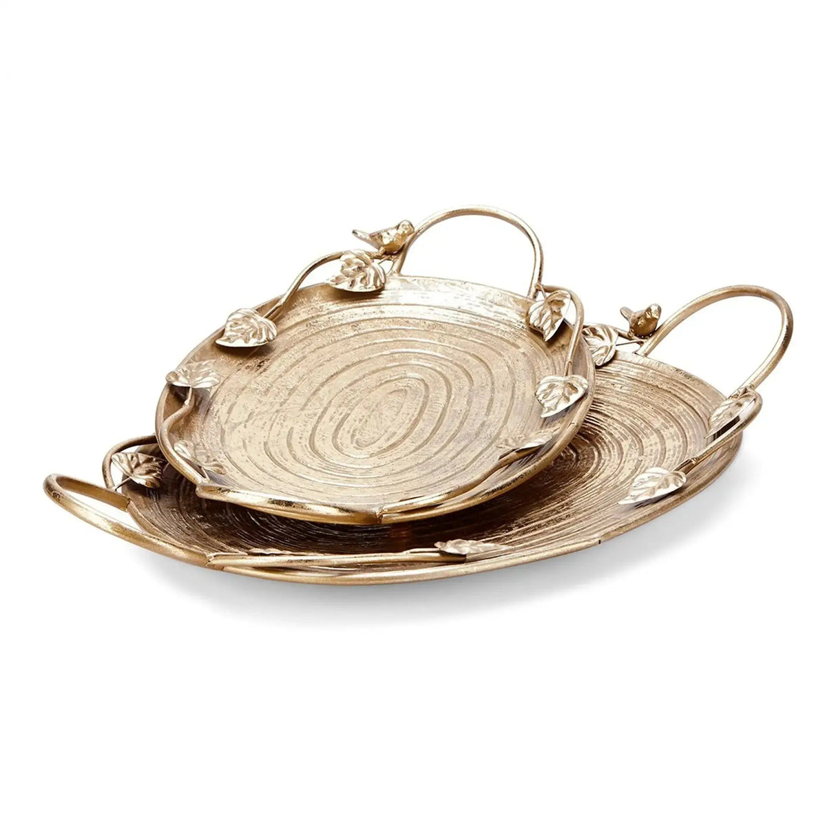 Bandeja de metal con hojas