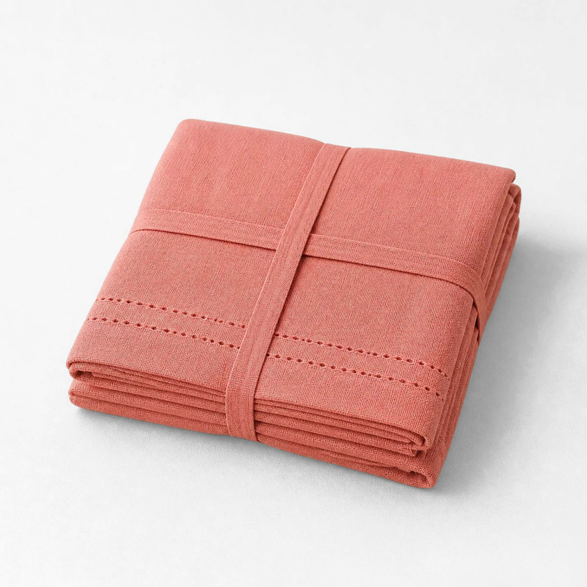 MANTEL BORDE PICOT ROSADO 180 x 350cm