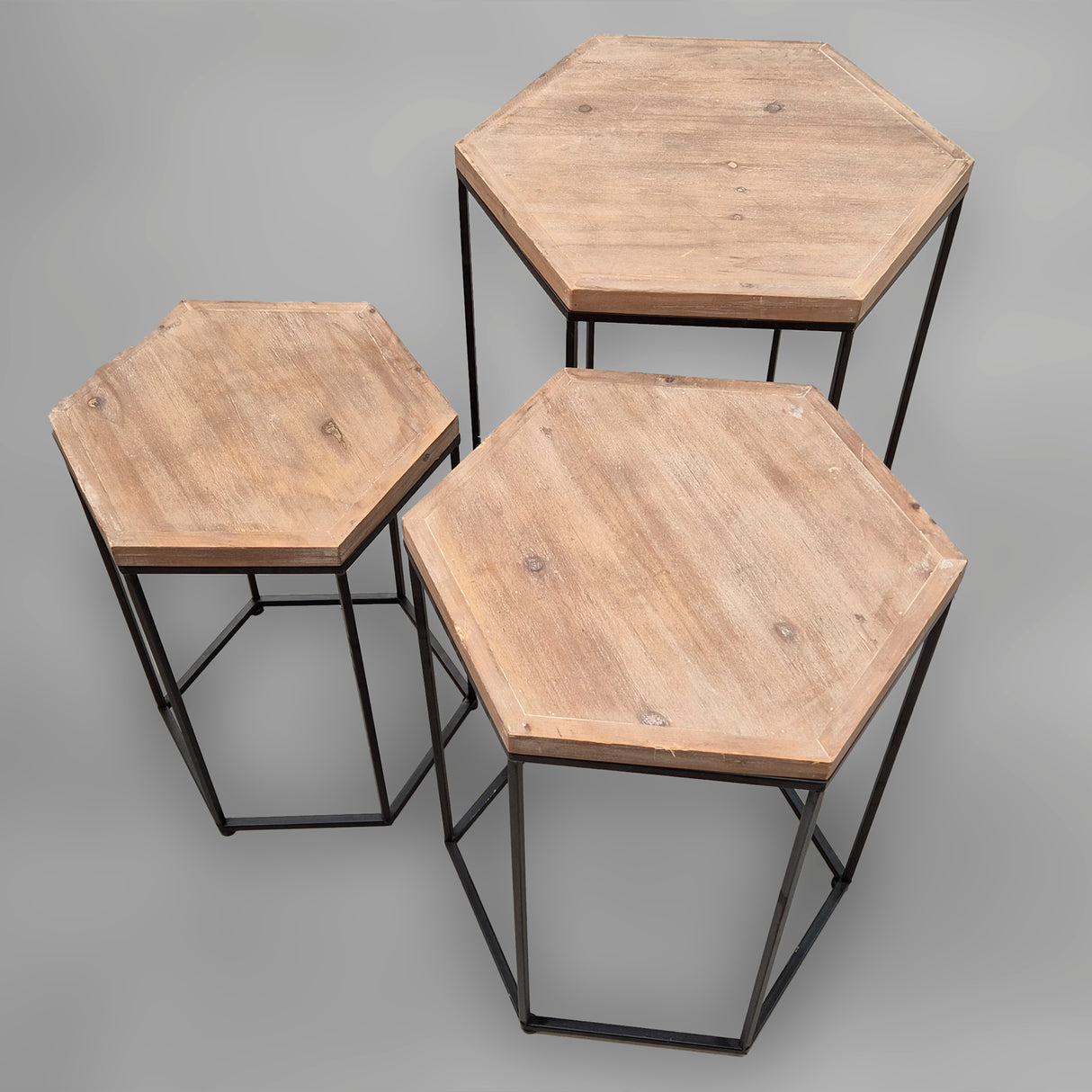 Mesas Laterales Alpes - Set de 3 Outlet S/CAMBIO NI DEVOLUCIÓN Re Decora