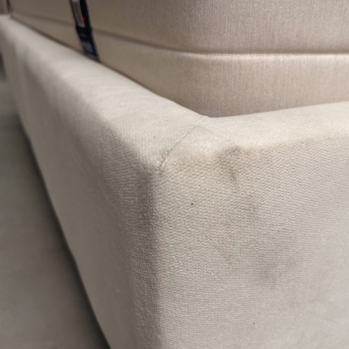 Cama Completa Ravena 1005 Queen Outlet S/CAMBIO NI DEVOLUCIÓN Re Decora