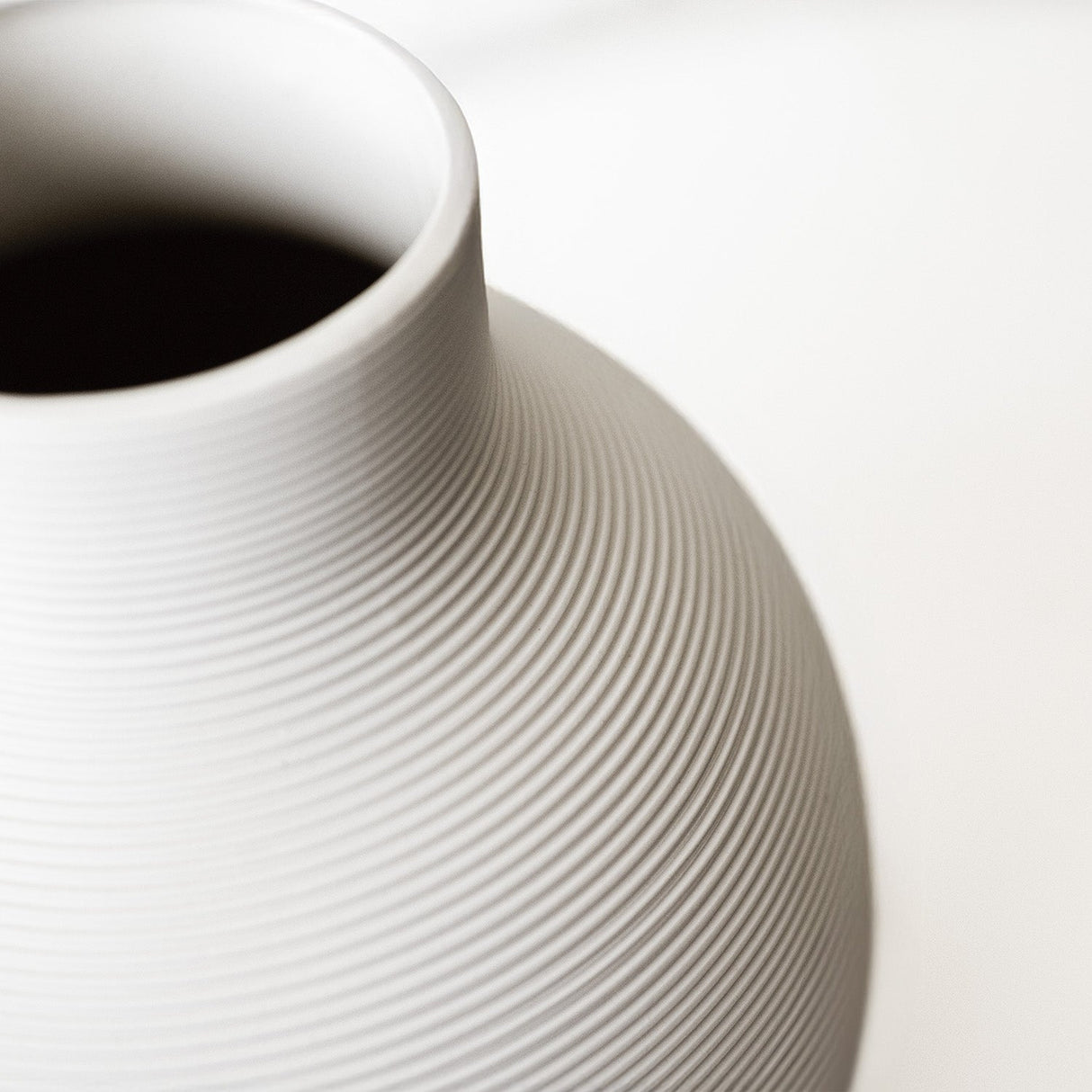 Florero de Cerámica Blanco Redondo Kelida Porcelana