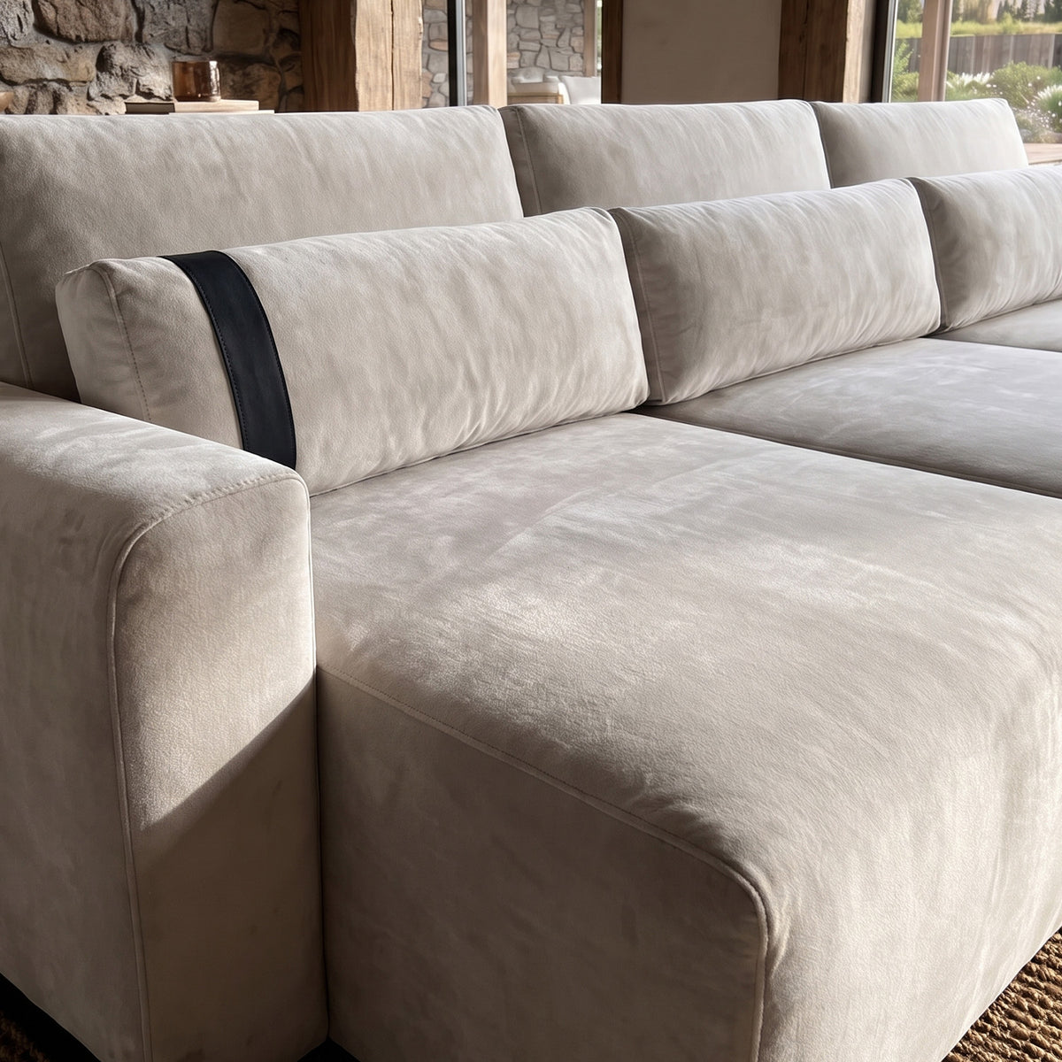 Sofá 3 Cuerpos Rizzonte Tela Beige - 2.76m