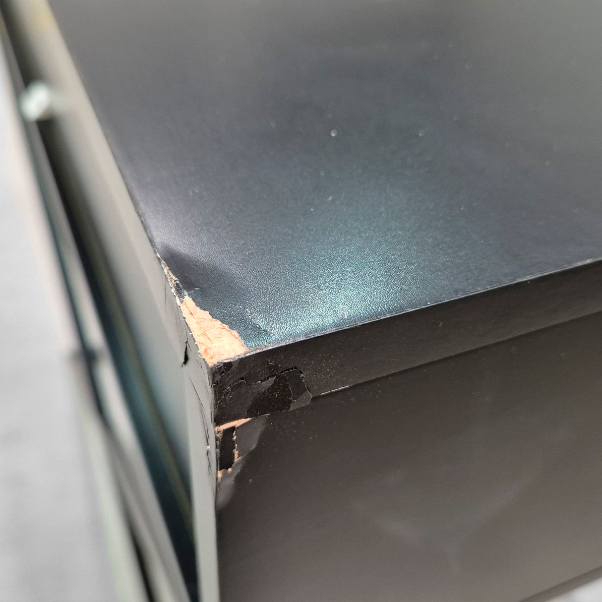 Velador Eva Negro Outlet S/CAMBIO NI DEVOLUCIÓN Re Decora