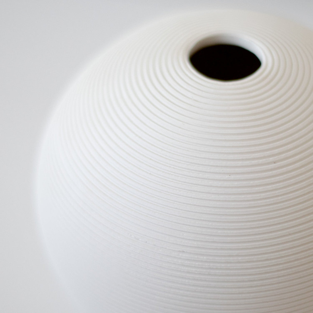 Jarrón Decorativo Bola Redonda Kelida Porcelana