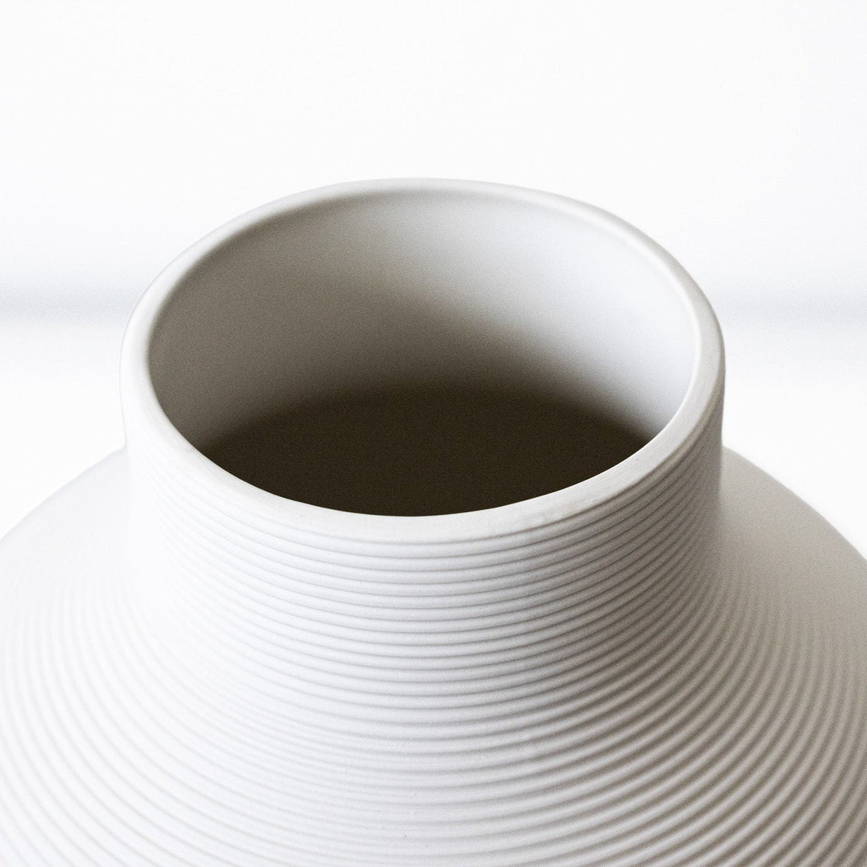 Florero de Cerámica Blanco Redondo Kelida Porcelana