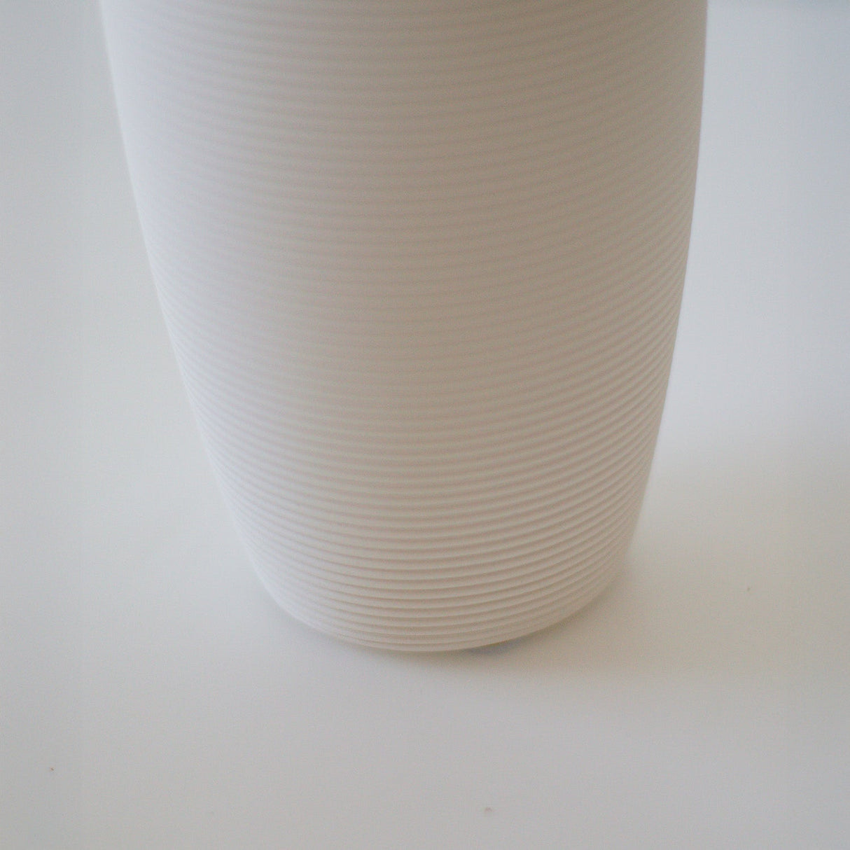 Jarrón Silent Kelida Porcelana