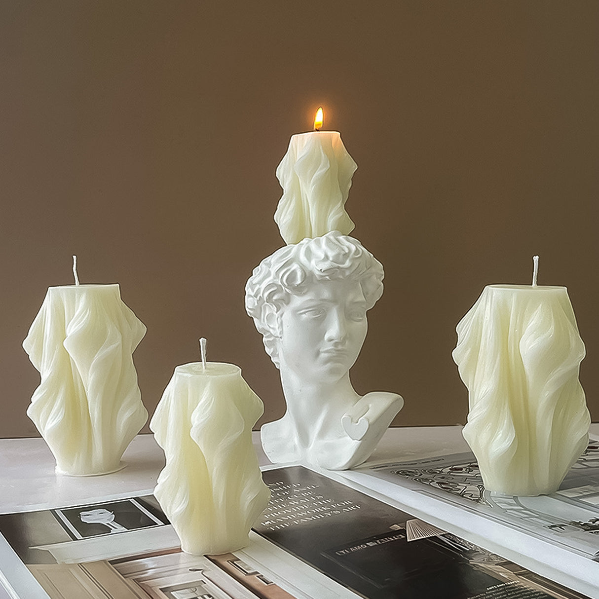 Vela de Cera Blanca Nórdica Ondas Geométricas