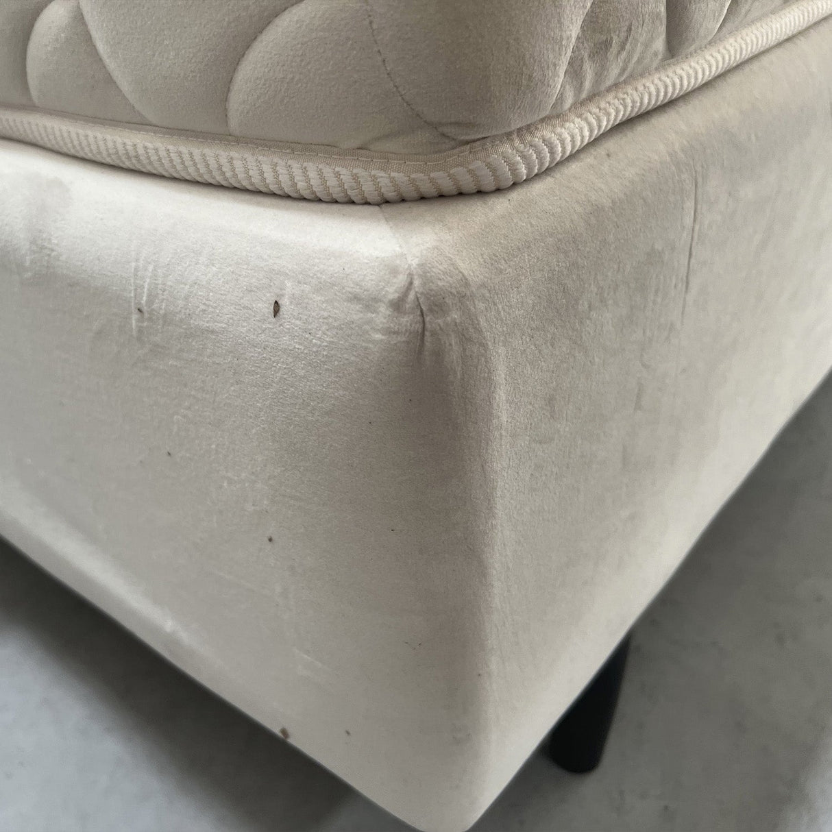 Cama Europea Elevatto Stock 1.5 plaza Outlet S/CAMBIO NI DEVOLUCIÓN Re Decora