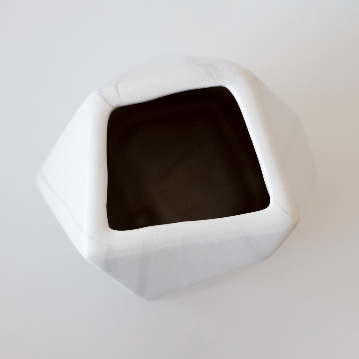 Jarrón Geométrico Mediano Kelida Porcelana