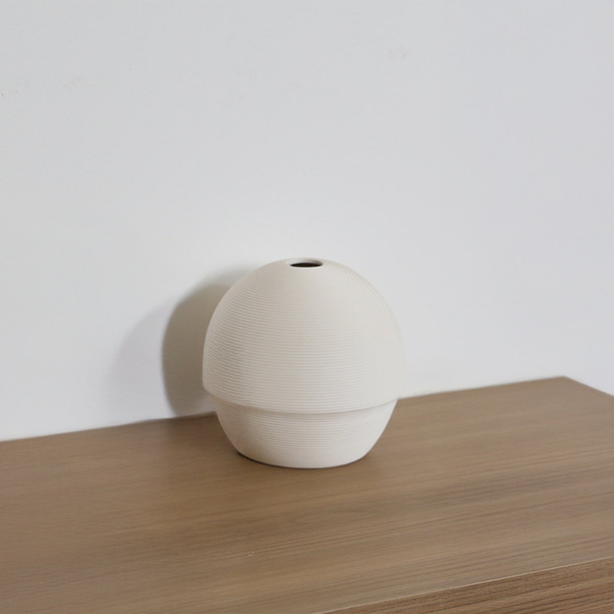 Jarrón Decorativo Medio Circular Moderno Kelida Porcelana