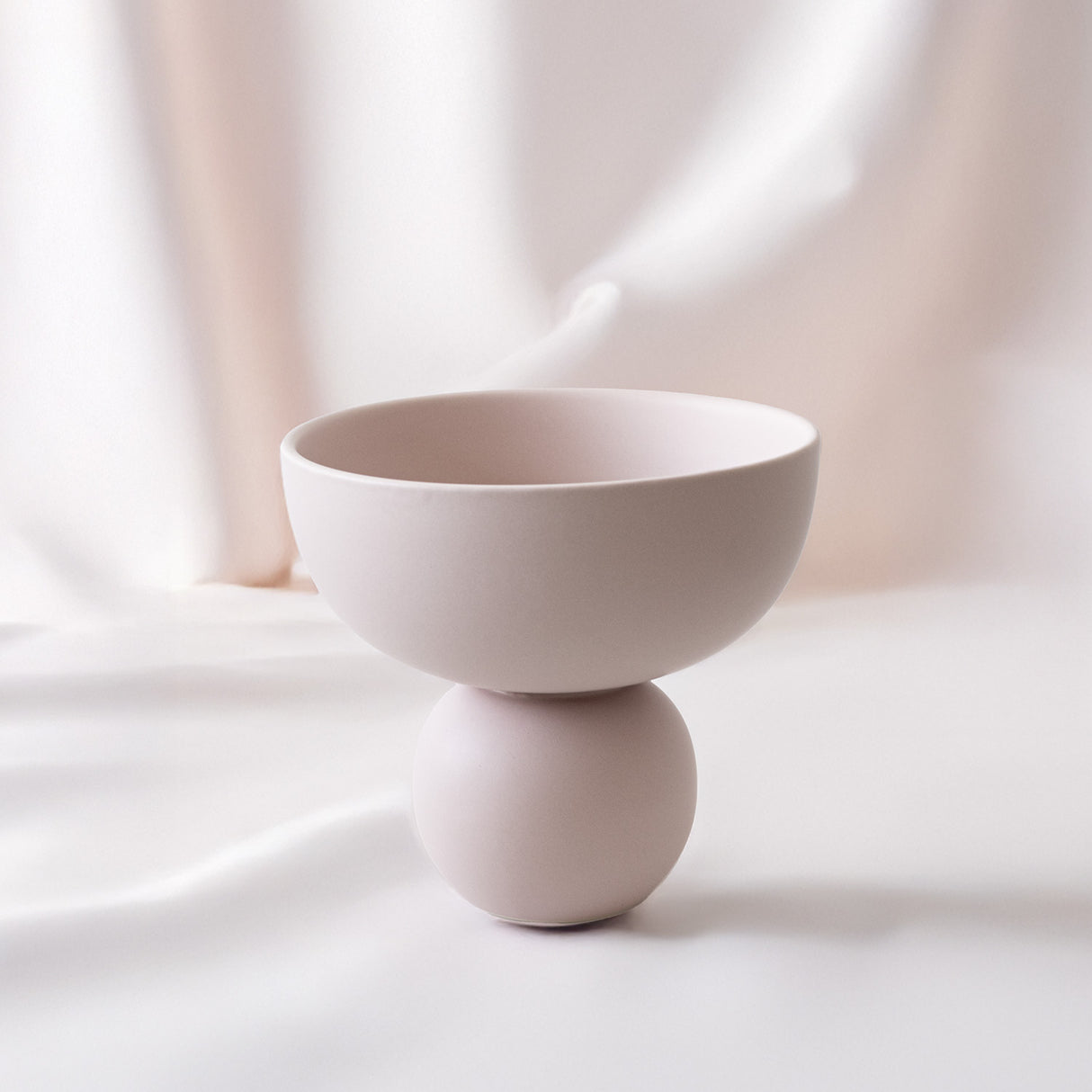 Jarrón semicírculo color rosa / jarrón rosa pastel / jarrón rosa / jarrón decorativo color rosa / jarrón decorativo semicircular color rosa