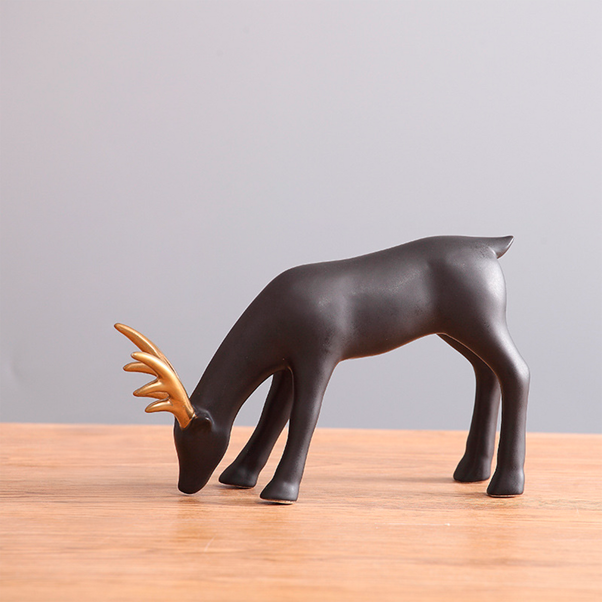 Ciervo Ember Kelida Porcelana