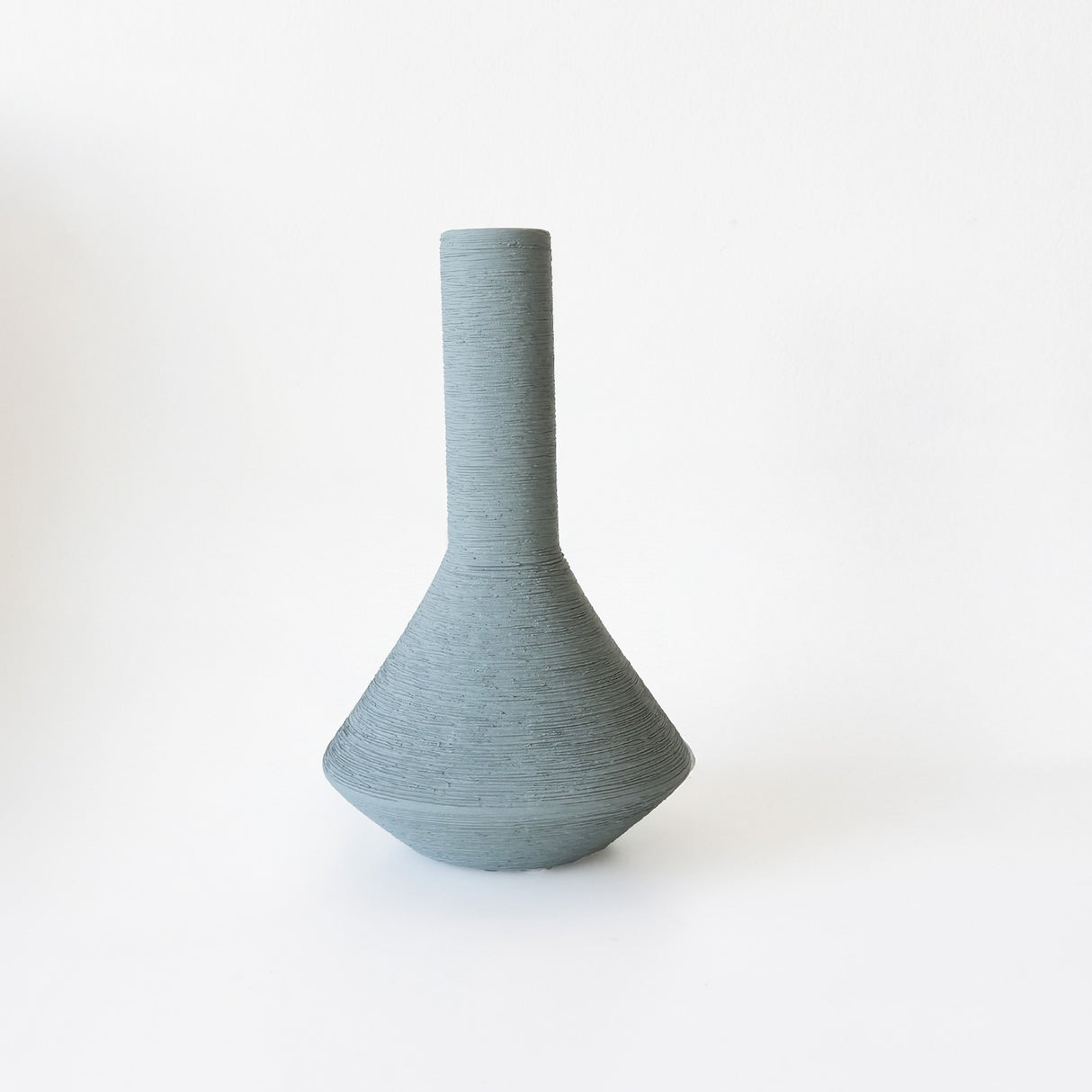 Florero Azul Grisáceo Mediano