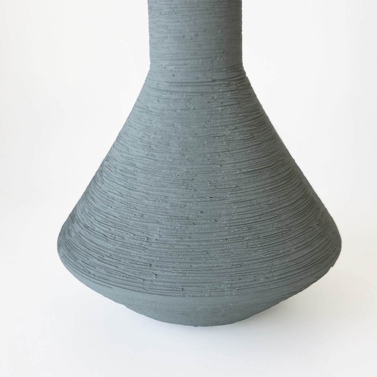 Florero Azul Grisáceo Mediano