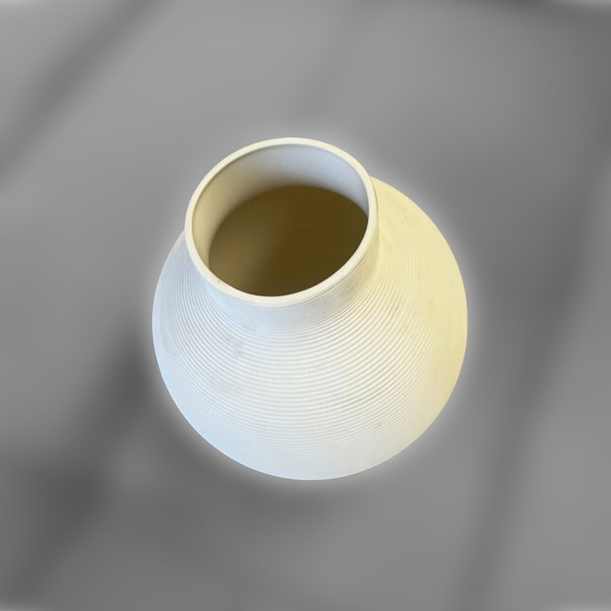 Florero de Cerámica Blanco Redondo Outlet S/CAMBIO NI DEVOLUCIÓN