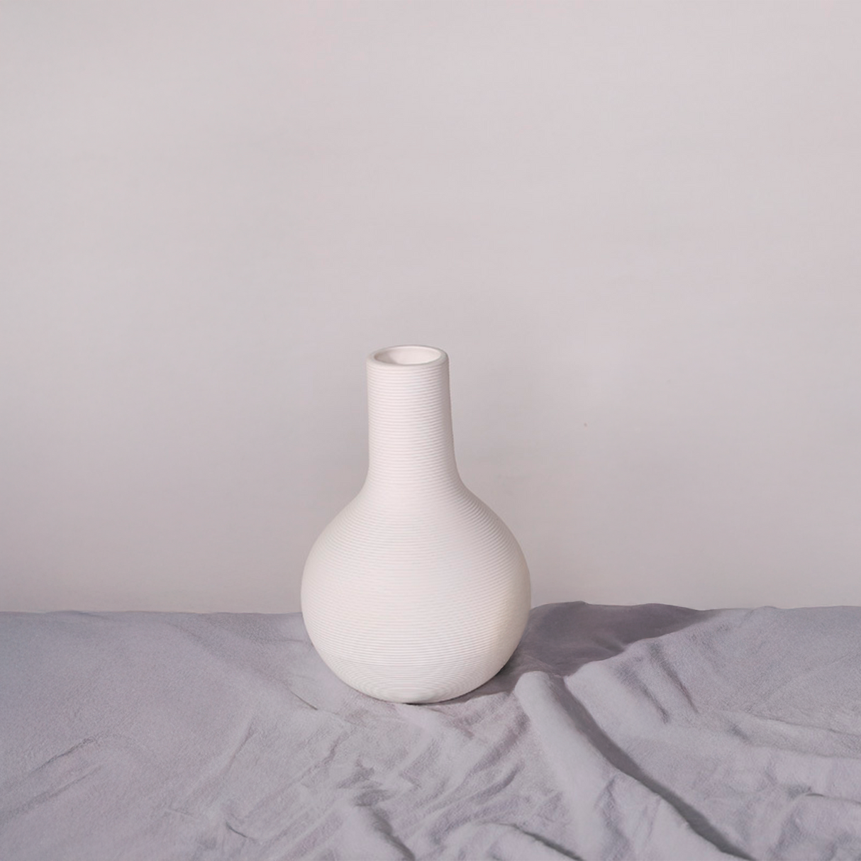 Florero de Cerámica Blanco Cuello Alto Kelida Porcelana