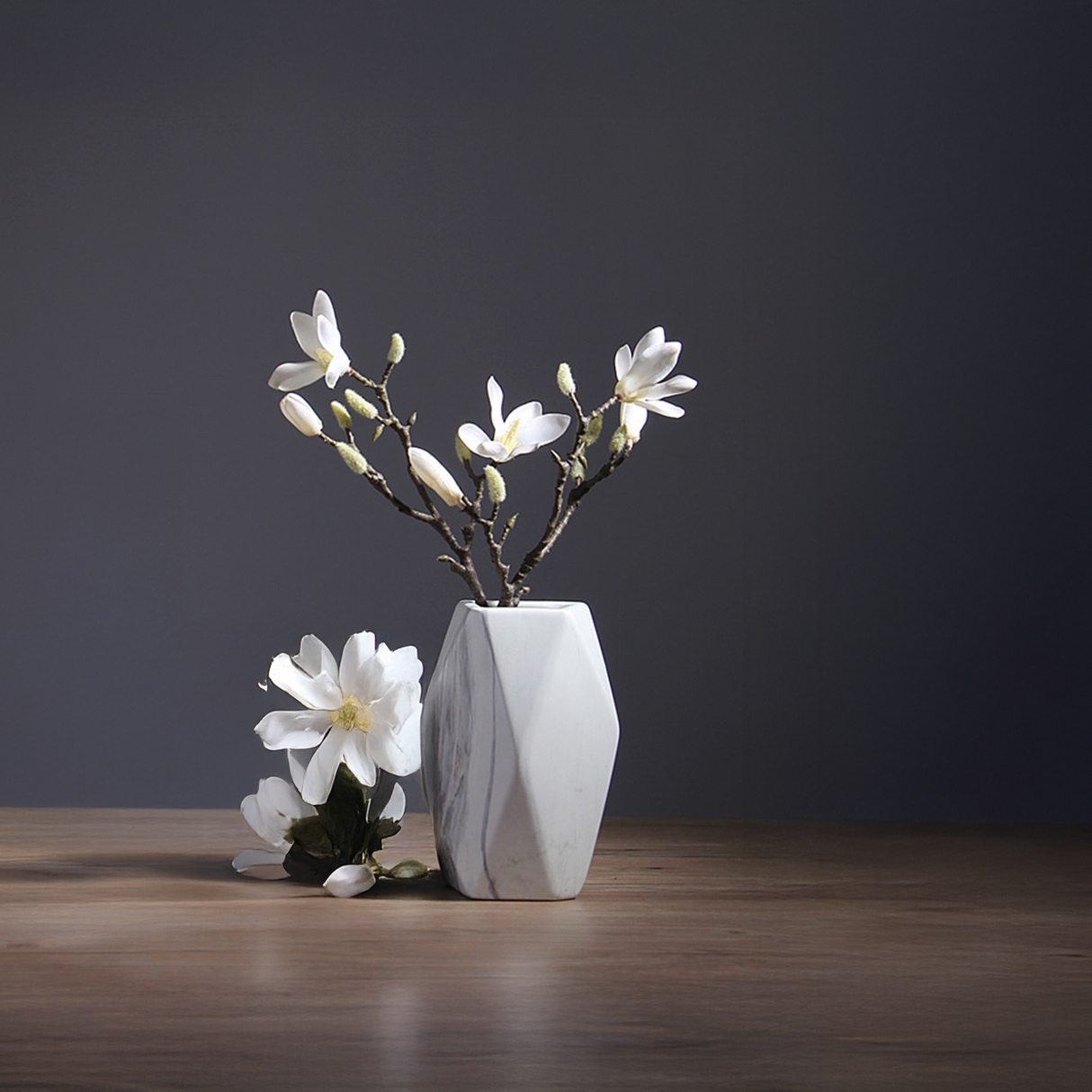 Jarrón Geométrico Mediano Kelida Porcelana