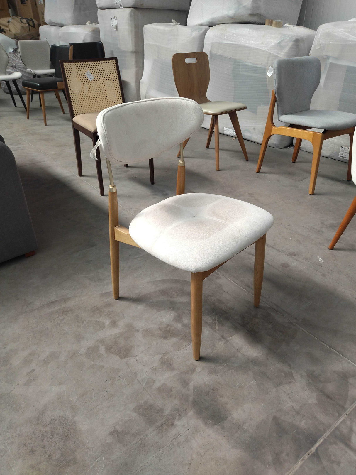 Silla Adara sin Brazo AQ2033 COR70 CP. Outlet S/CAMBIO NI DEVOLUCIÓN