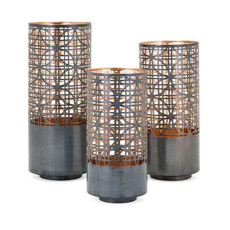 Candelabros perforados 