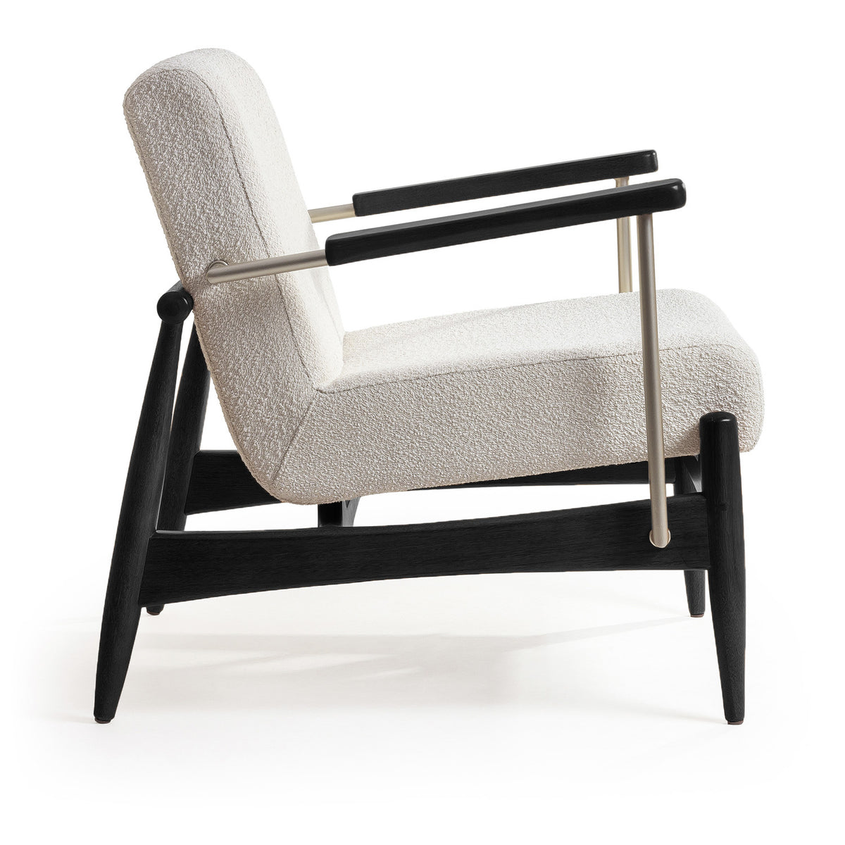 Poltrona Toquio AQ2001 / COR EBANO / METAL CHAMPAGNE STOCK