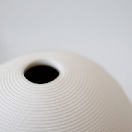 Jarrón Decorativo Bola Redonda Kelida Porcelana