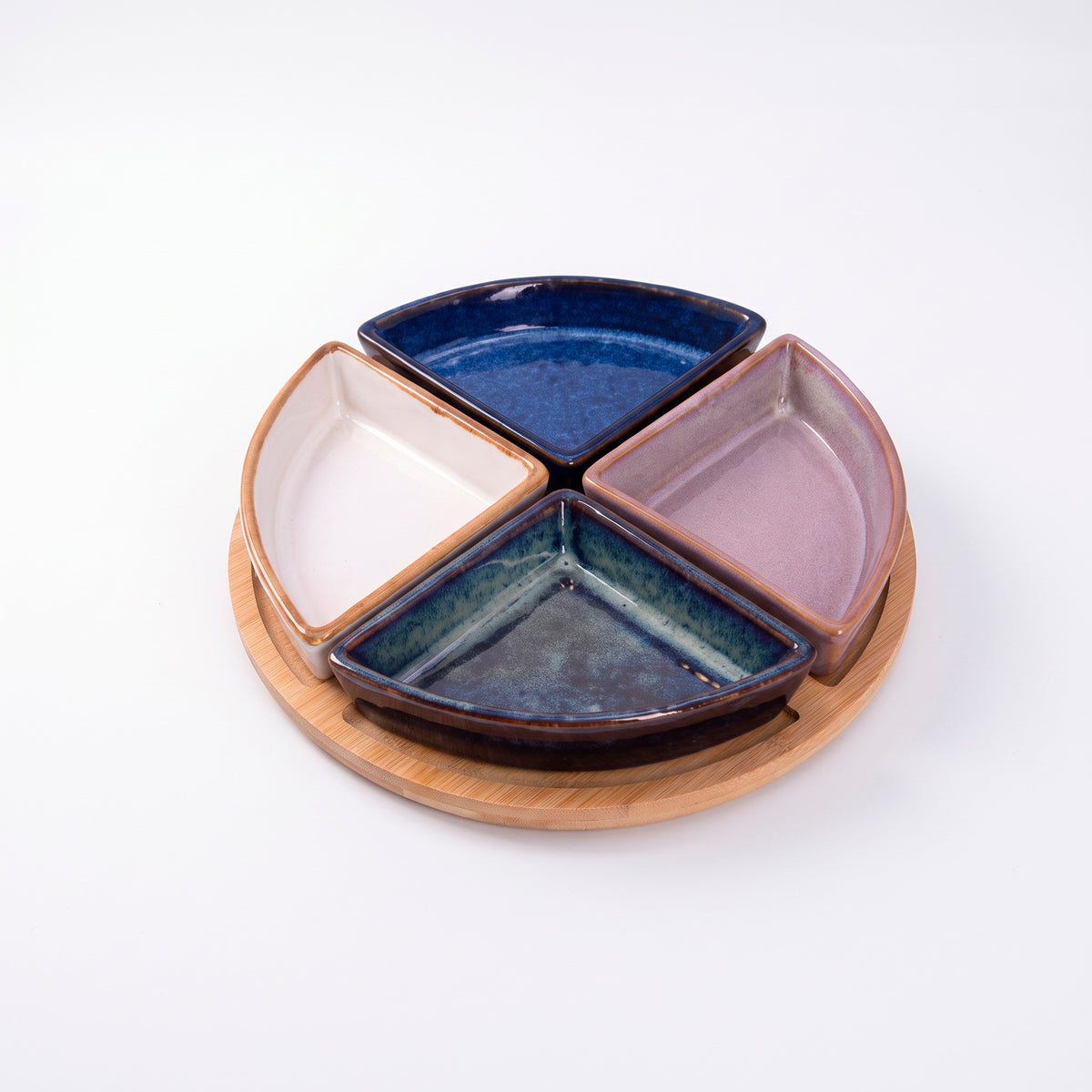 Set 4 bowls de cerámica triángulo + bandeja