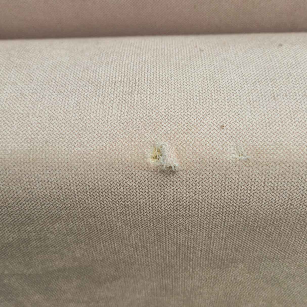 Sofá Piacenza con Pouf 2.32MT 2392 Outlet S/CAMBIO NI DEVOLUCIÓN