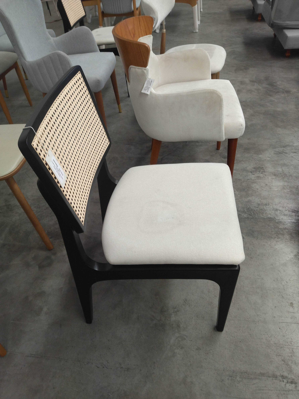 Silla Olivia Preto AB1040 Outlet S/CAMBIO NI DEVOLUCIÓN