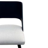 Silla Melinna Stock
