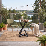 Mesa Terraza Pirámide Stock