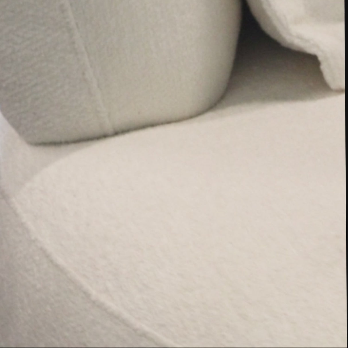 Poltrona con base giratoria Charlotte